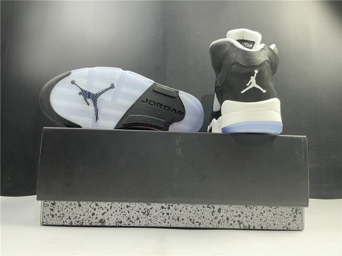 AIR JORDAN 5 “OREO” CT4838-011