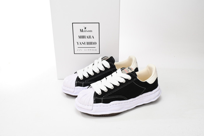 MIHARA YASUHIRO Black And White MMY-026